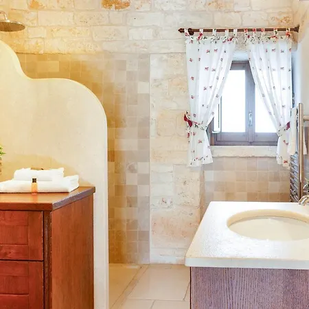 Trullo Silvia *